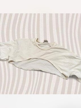 Bo+Tee Crop Tee with Crew Neck